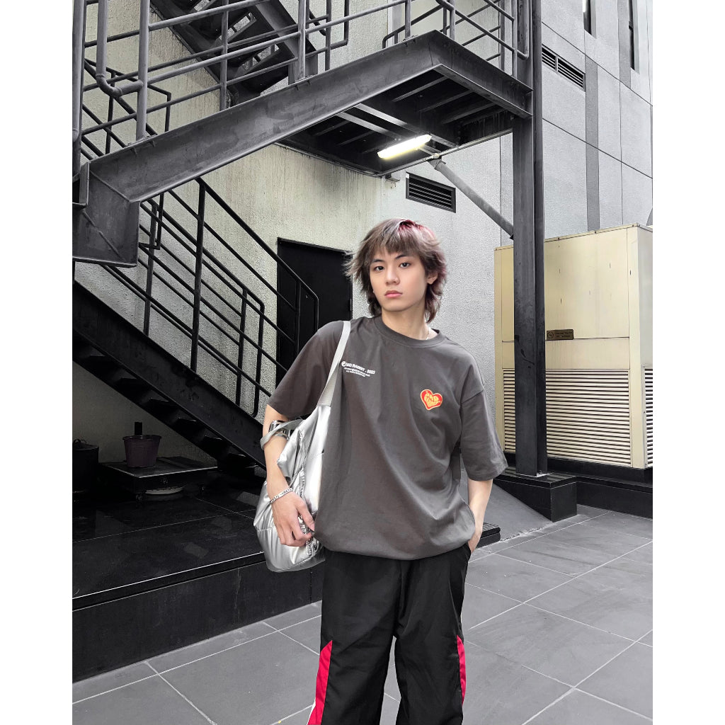 UNISEX T-SHIRT - RABBIT HEART TEE - GENUINE LOCAL BRAND - BAD RABBIT CLUB