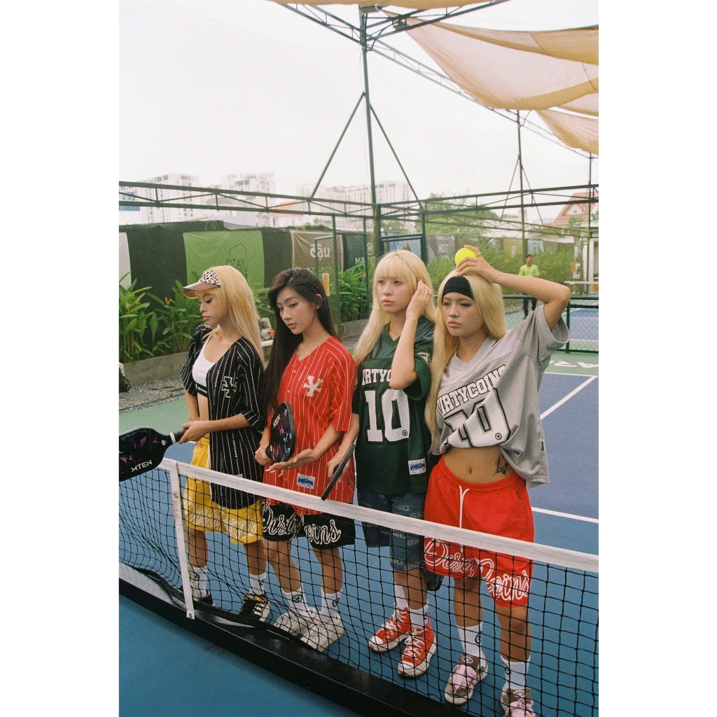 Quần DirtyCoins Script Logo Nylon Shorts