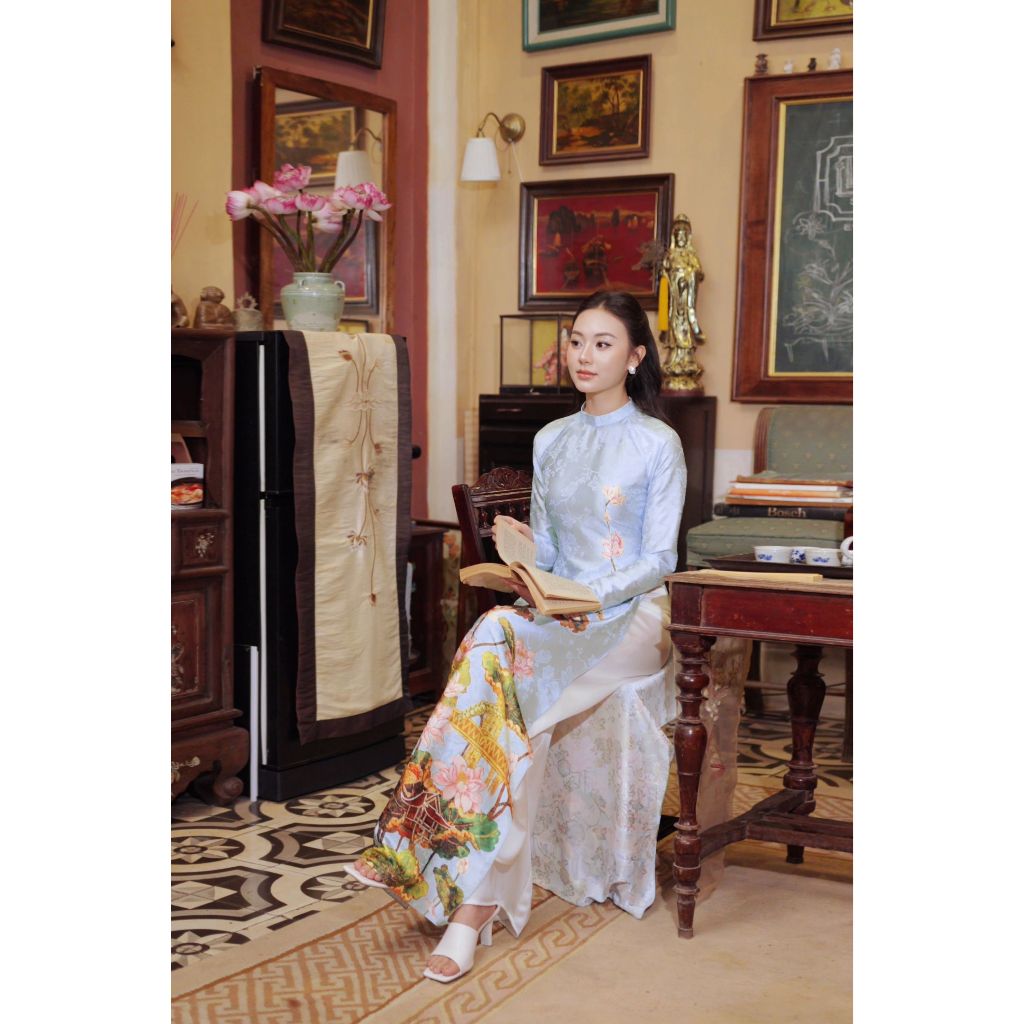 Áo dài cách tân AD248 - QD044 dáng ôm tay dài phối tà rộng mềm mại