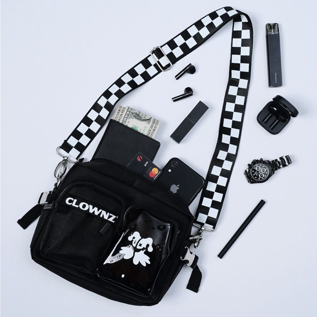 Local brand ClownZ Satchel New Logo canvas crossbody bag for men and women, Korean fashion