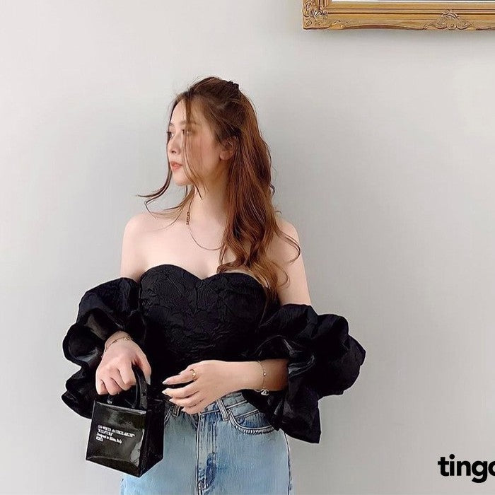 TINGOAN® - AUDREY OFF/BL black brocade off-the-shoulder shirt with loose sleeves and stretch elastic