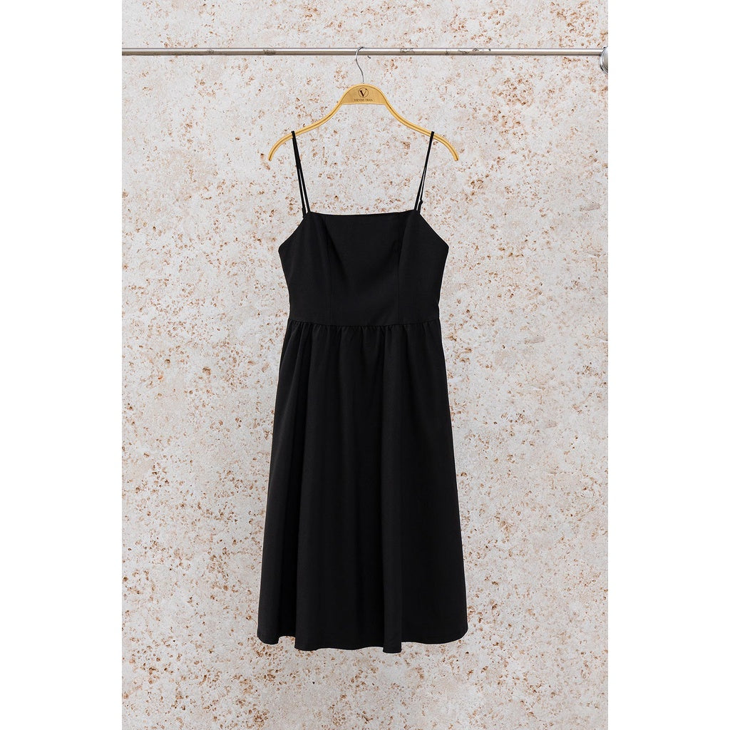 Women's 2-strap flared dress - Women's 2-strap flared dress with youthful look VIENNE TRAN V63L22Q002