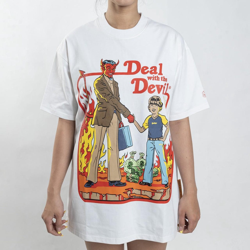 [SMAKER] Áo thun cotton nam nữ Unisex form rộng tay lỡ, local brand chính hãng - DEAL WITH THE DEVIL TEE IN BLACK