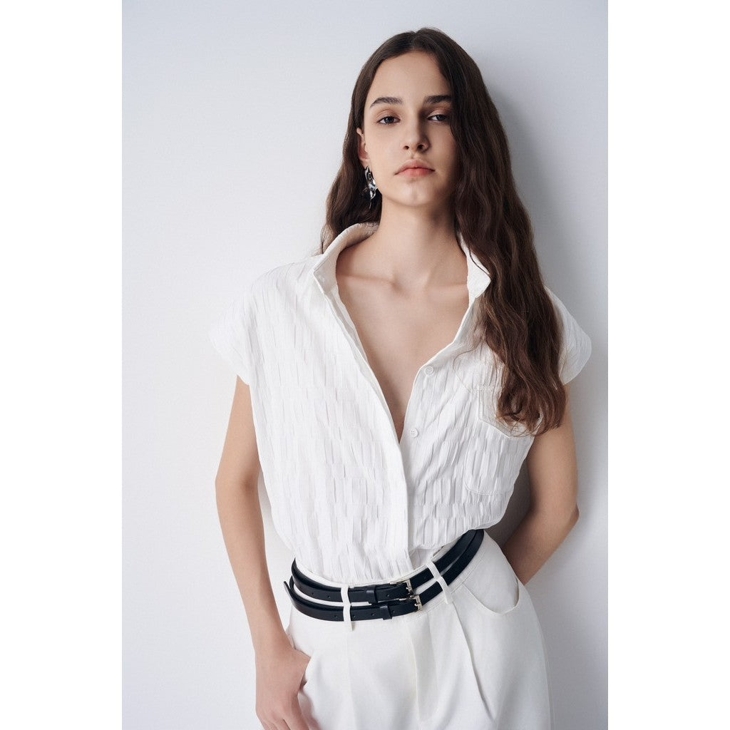 Women's Short-Sleeved White Shirt, Natural Wrinkle Style, Minimalist Straight Fit SUBI SHIRT_DXA150206