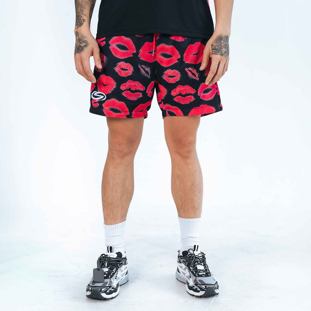 [SMAKER] Quần đùi ngắn in hình môi đỏ vải lưới màu đen- THE KI$$ MESH SHORT IN BLACK