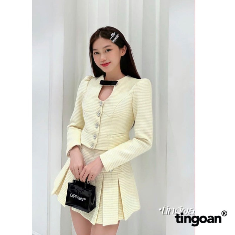 TINGOAN® - Áo tweed lửng vàng nhạt chiết eo cut-out ngực đính nơ BABY DIAMOND TOP/YL