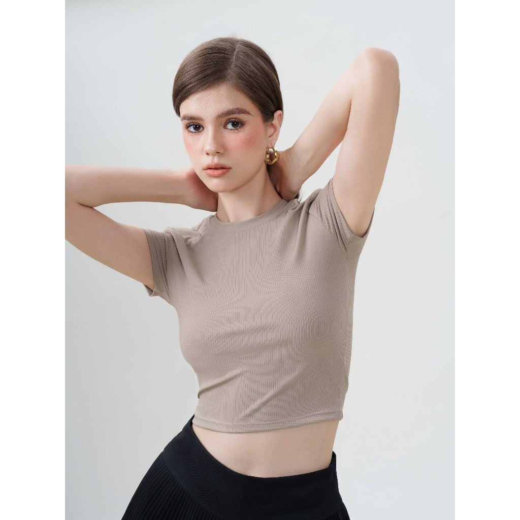 RECHIC Áo thun cổ tròn Wren croptop form ôm trẻ trung năng động