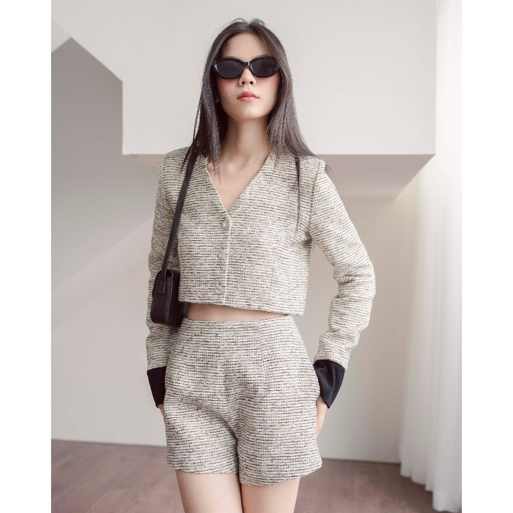 RECHIC Set Jova áo khoác croptop và chân váy sang trọng tiểu thư