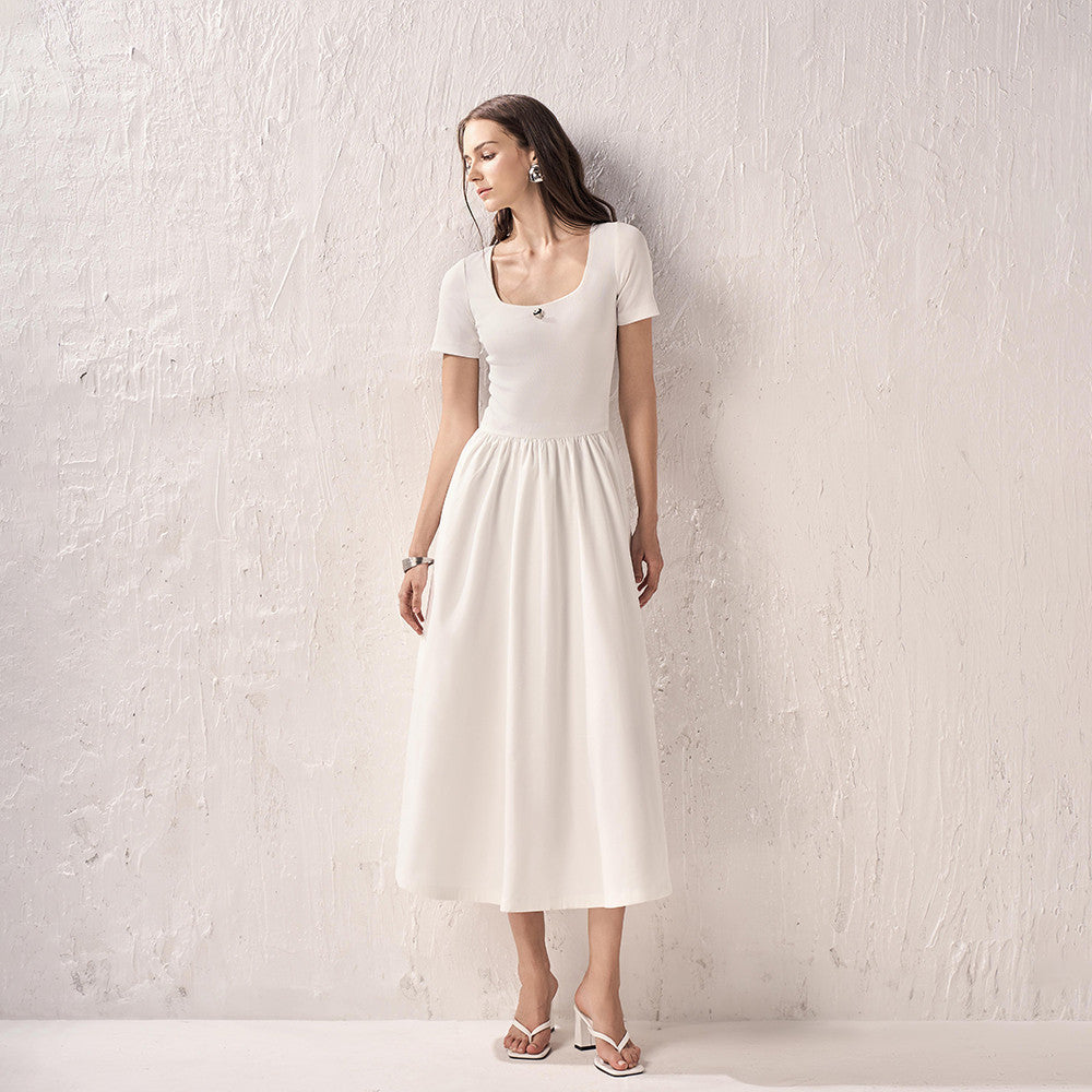 [PRE-ORDER] RECHIC Juhi long dress made of elastic, short-sleeved, heart-embellished, dynamic flared waist dress