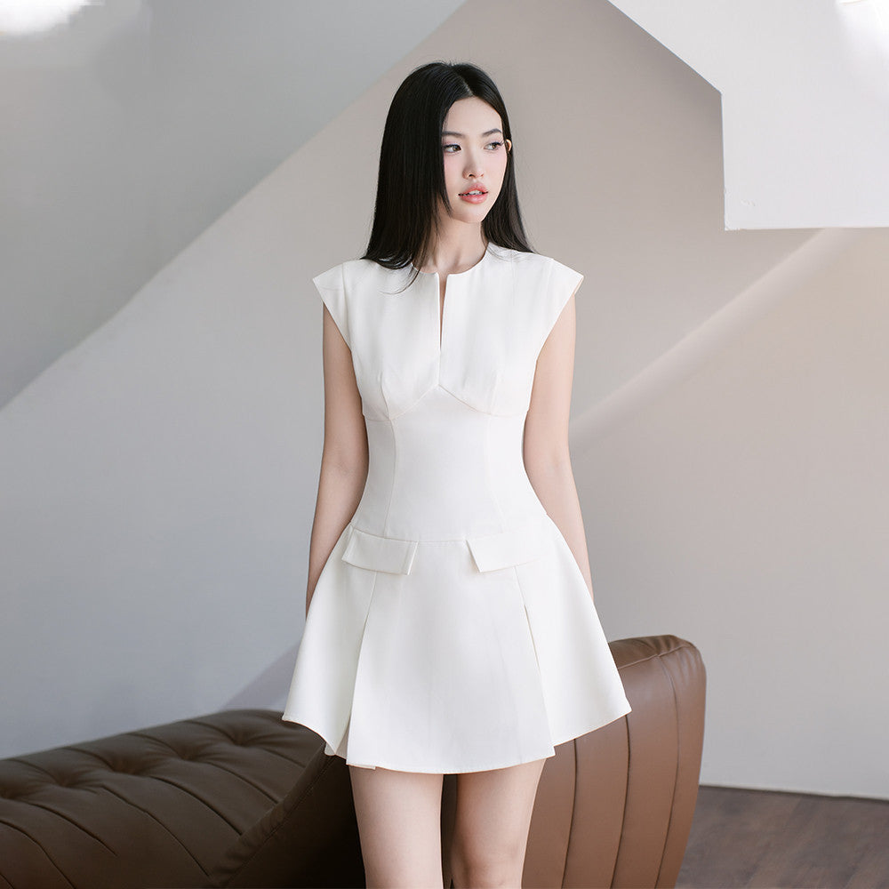 [PRE-ORDER] RECHIC Evelyn short dress with light V-neck short sleeves, luxurious basic flared design