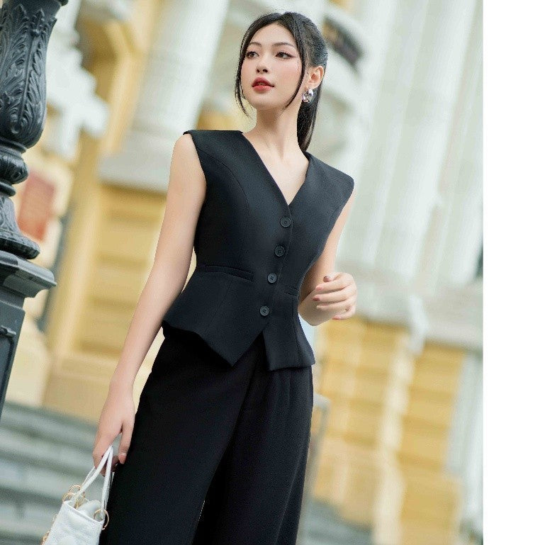 [PRE-ORDER] RECHIC Áo vest nữ Cindy trơn form ôm nút gài cổ V cá tính sang trọng thanh lịch