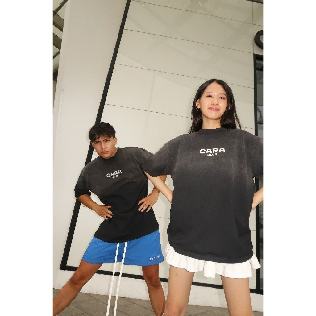 CARA Oversize wash T-shirt in Liscy color for men and women with personalized ripped collar