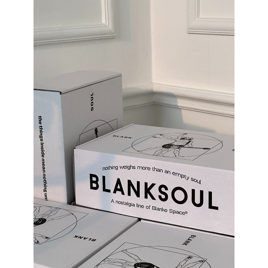 BLANKE Bộ Hộp Bảo Quản Quần Áo Thời Trang Nam Nữ Unisex Local Brand Chất Liệu Giấy Carton Cao Cấp