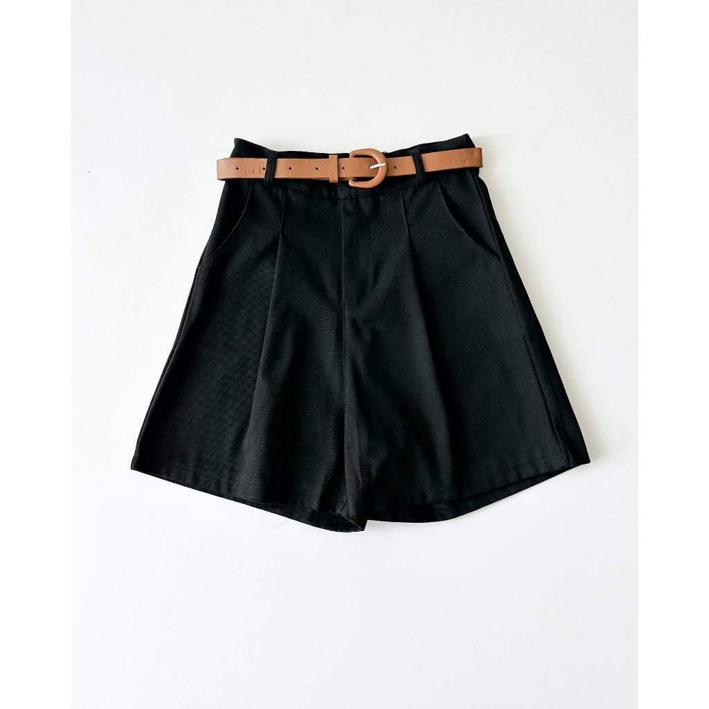 Jeande Shorts with Belt | 4091 | Lana Official