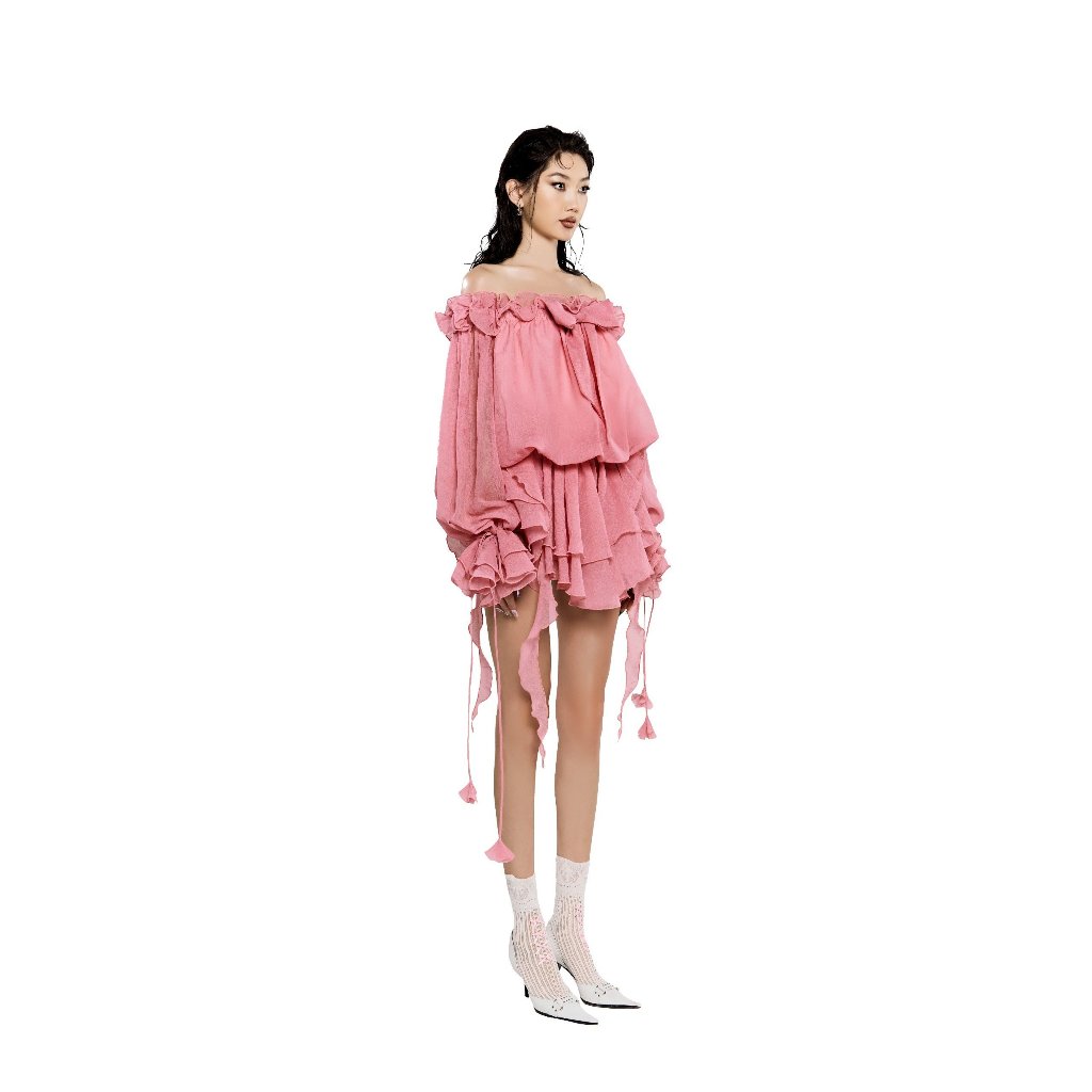 Set Stacy Flat Shoulder Long Sleeve Ruffled Blouse + Tassel Layered Frilly Skirt LSEOUL B24011392 Feminine Silk Chiffon 