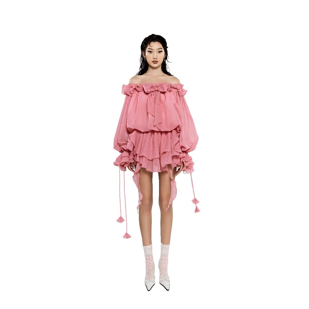 Set Stacy Flat Shoulder Long Sleeve Ruffled Blouse + Tassel Layered Frilly Skirt LSEOUL B24011392 Feminine Silk Chiffon 