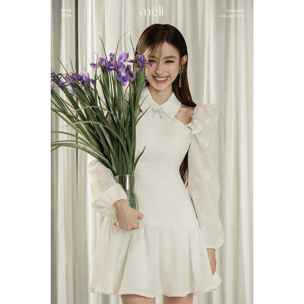 Karina Dress - White silk dress with short flared lace pattern, long sleeves and off-the-shoulder neckline - Méli Design