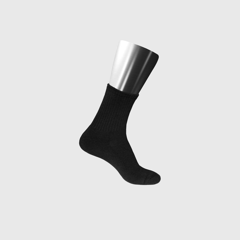 Grimm DC Comfortable Socks // Black A very simple, comfortable sock, necessary for every day