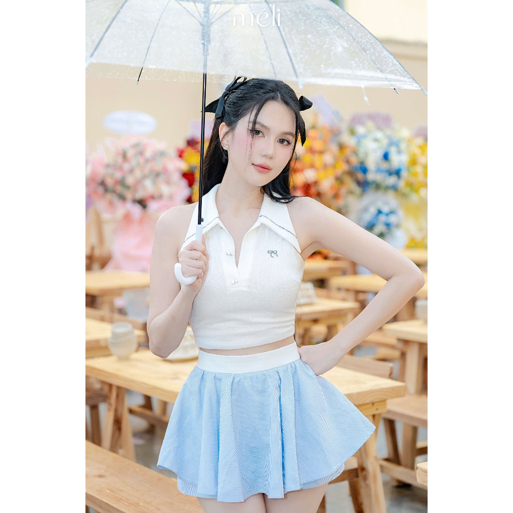 KAIA TOP & REGINA SKIRT + Áo cotton chấm trắng dáng croptop + Chân váy ghi xước, xếp ly ngắn, cạp phối trắng đính chữ kí