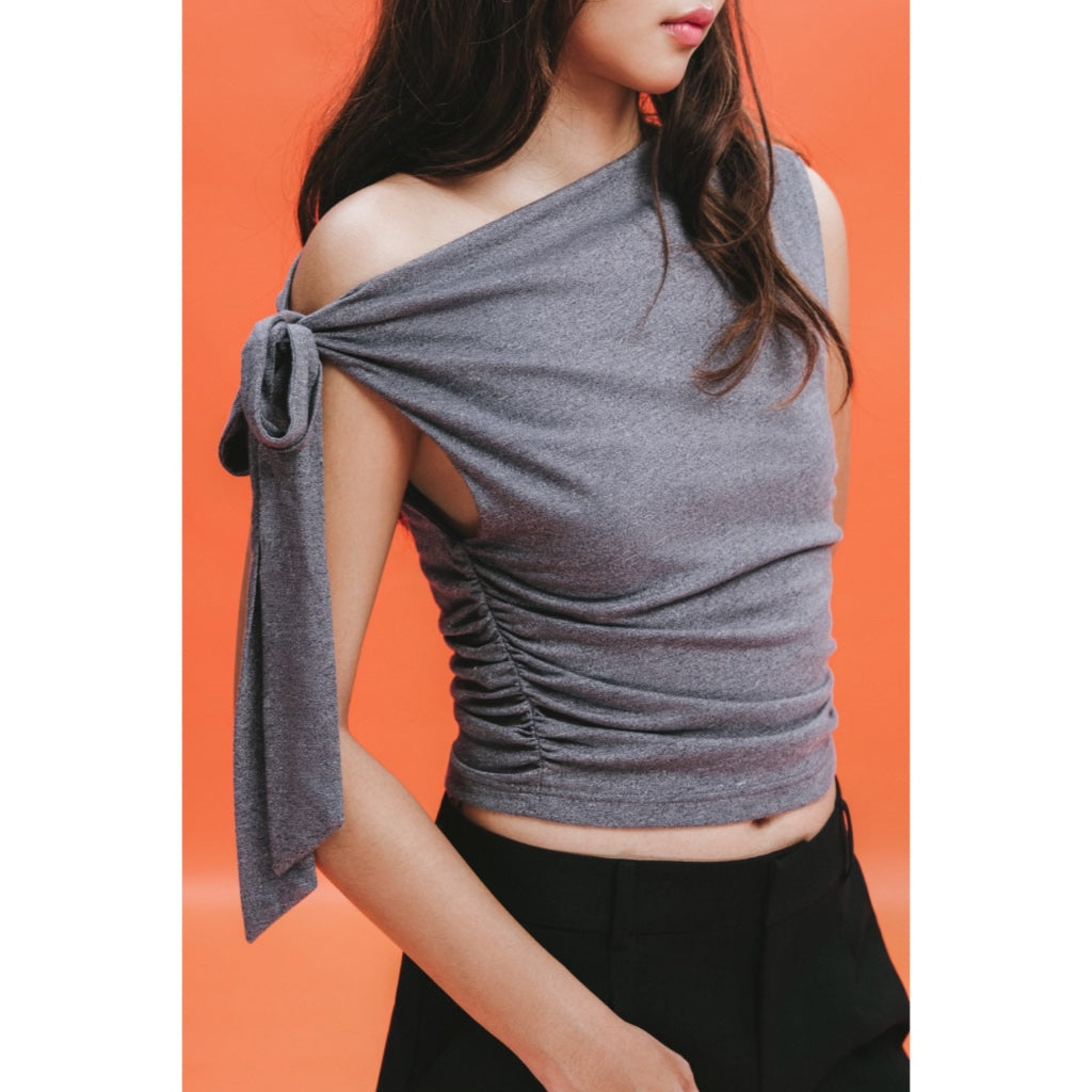 LIBÉ WORKSHOP - Gray off-shoulder top with one-sided bow tie