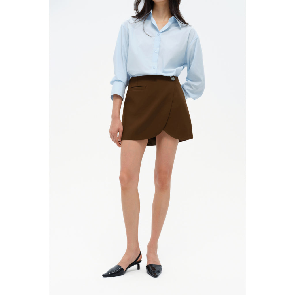 MONO TALK mini skirt with asymmetrical hem, buttoned body, lined MOF24S-B20002TK