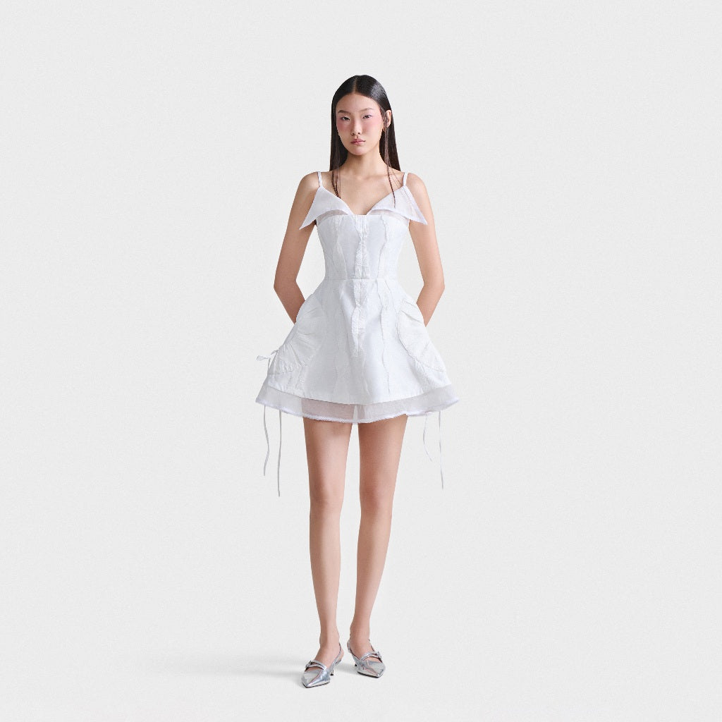 DEAR JOSÉ - White leaf collar two-strap dress - Leaf Whisper