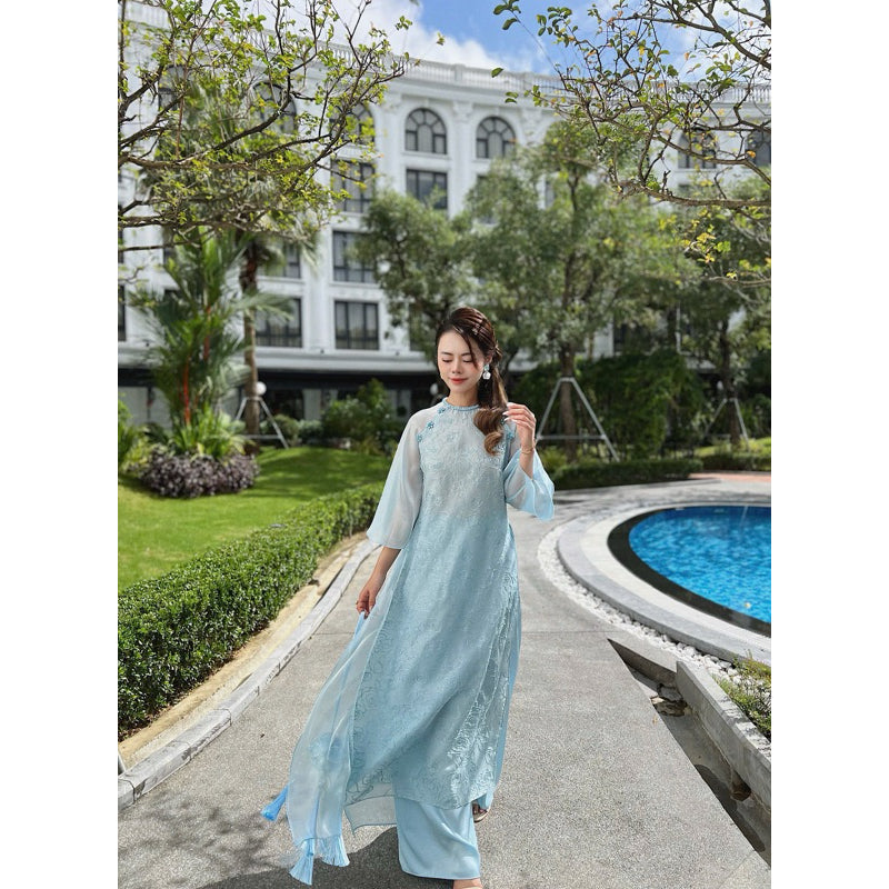 [PRE-ORDER] LINN Design Yen Nhi's modernized Ao Dai 