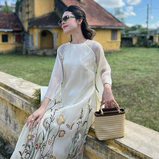 [PRE-ORDER] LINN Design Tien Sa Ao Dai (pants included) 