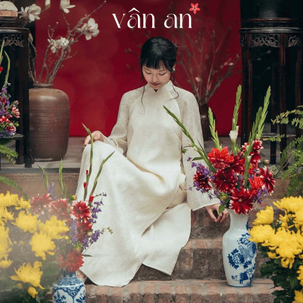 [VAN AN - TET 2026] Ao Dai THUONG XUAN - 4-Panel Design, Crep Silk Material with Lightly Printed Patterns - (AVAILABLE)