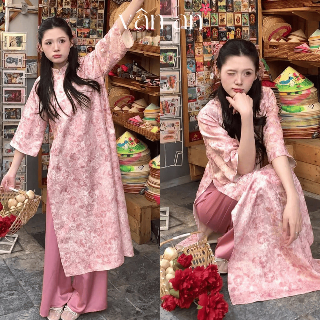 [VAN AN - TET 2026] TRUC LAM Ao Dai - Straight cut, Half sleeves, Two panels - Woven brocade material, floral charm on collar