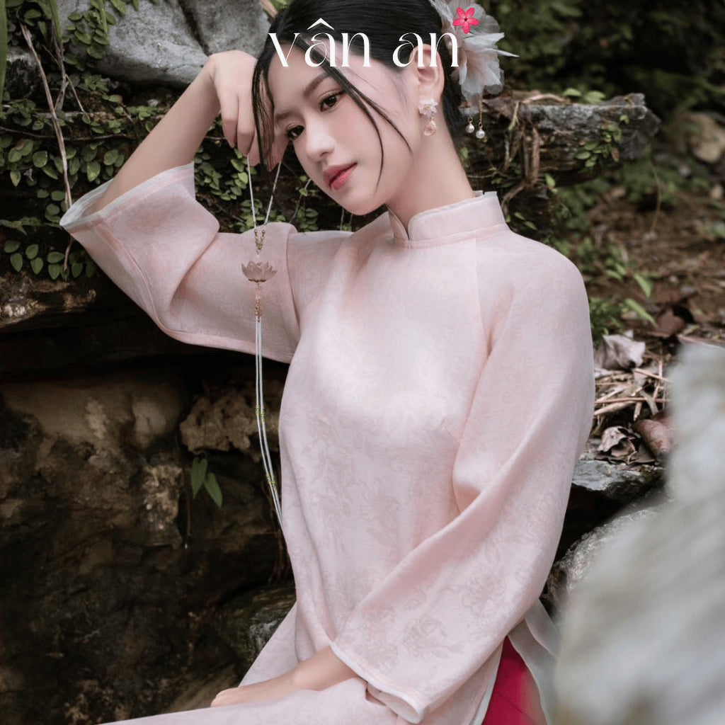[VAN AN - TET 2026] NHA TRUC Ao Dai - 4-panel Straight Design - Crepe Silk Material with High-Quality Embossed Floral Pattern - (AVAILABLE)