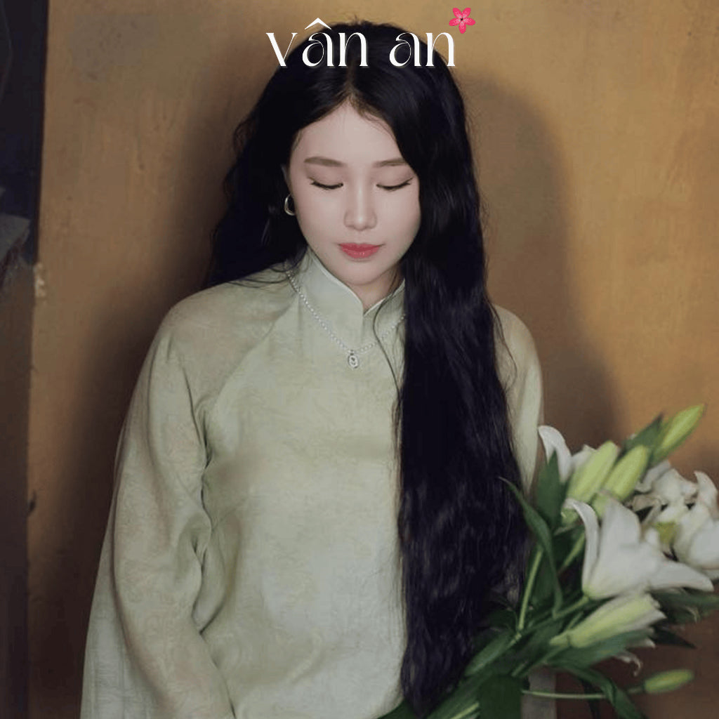 [VAN AN - TET 2026] NHA TRUC Ao Dai - 4-panel Straight Design - Crepe Silk Material with High-Quality Embossed Floral Pattern - (AVAILABLE)