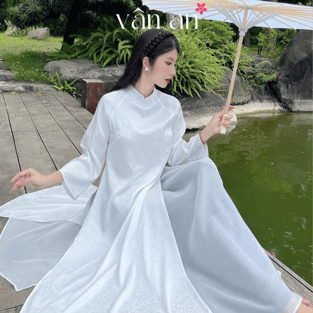 [VAN AN - TET 2026] TUC MY Ao Dai - 4-panel straight design - Silk brocade material with wind-blown floral print, pearl-studded collar - (AVAILABLE)
