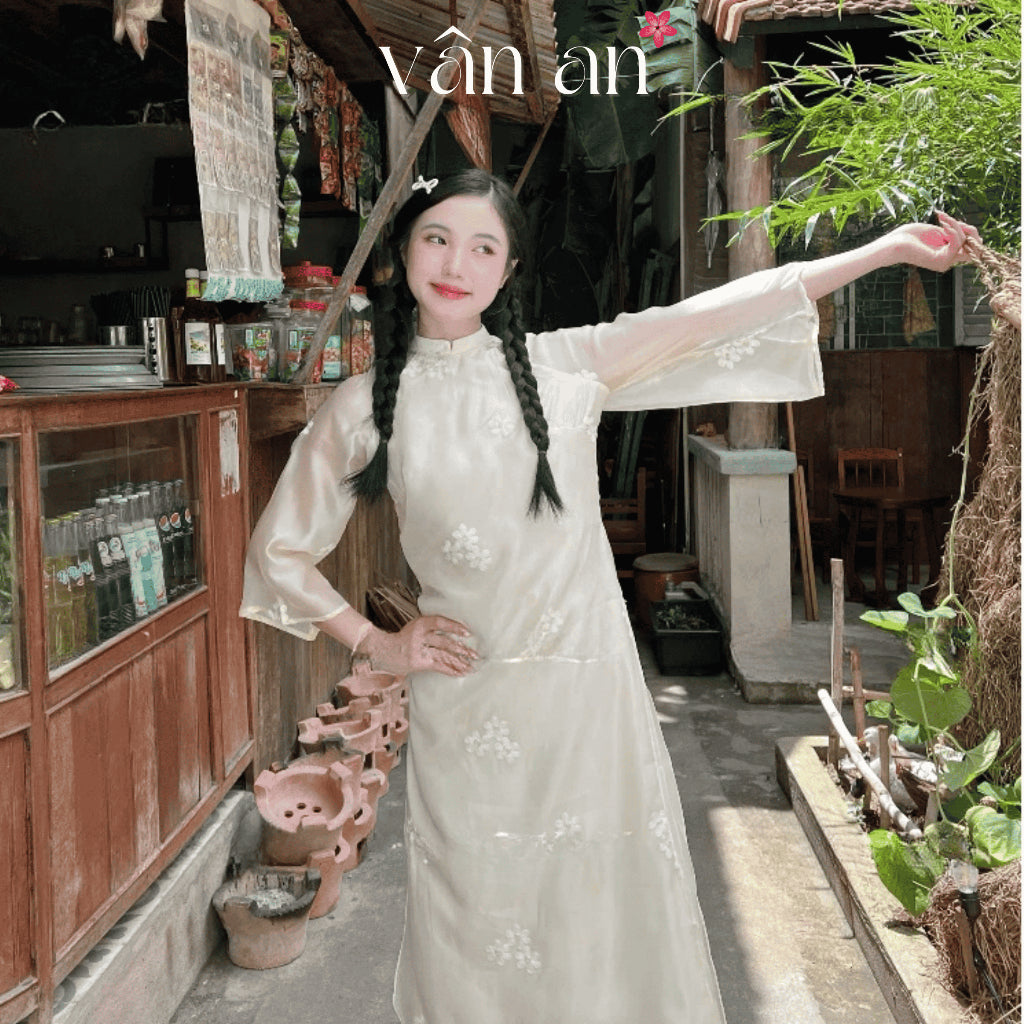 [VAN AN - TET 2026] NEW YEAR Ao Dai - Straight Fit, Half Sleeves with 4 Panels - Silk Material Embroidered with Elegant Apricot Blossom Pattern