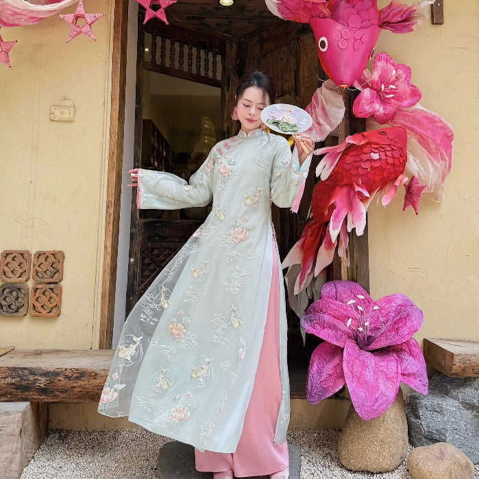 [PRE-ORDER] Modernized Ao Dai with 4 panels and lotus embroidery Tuong Tu 