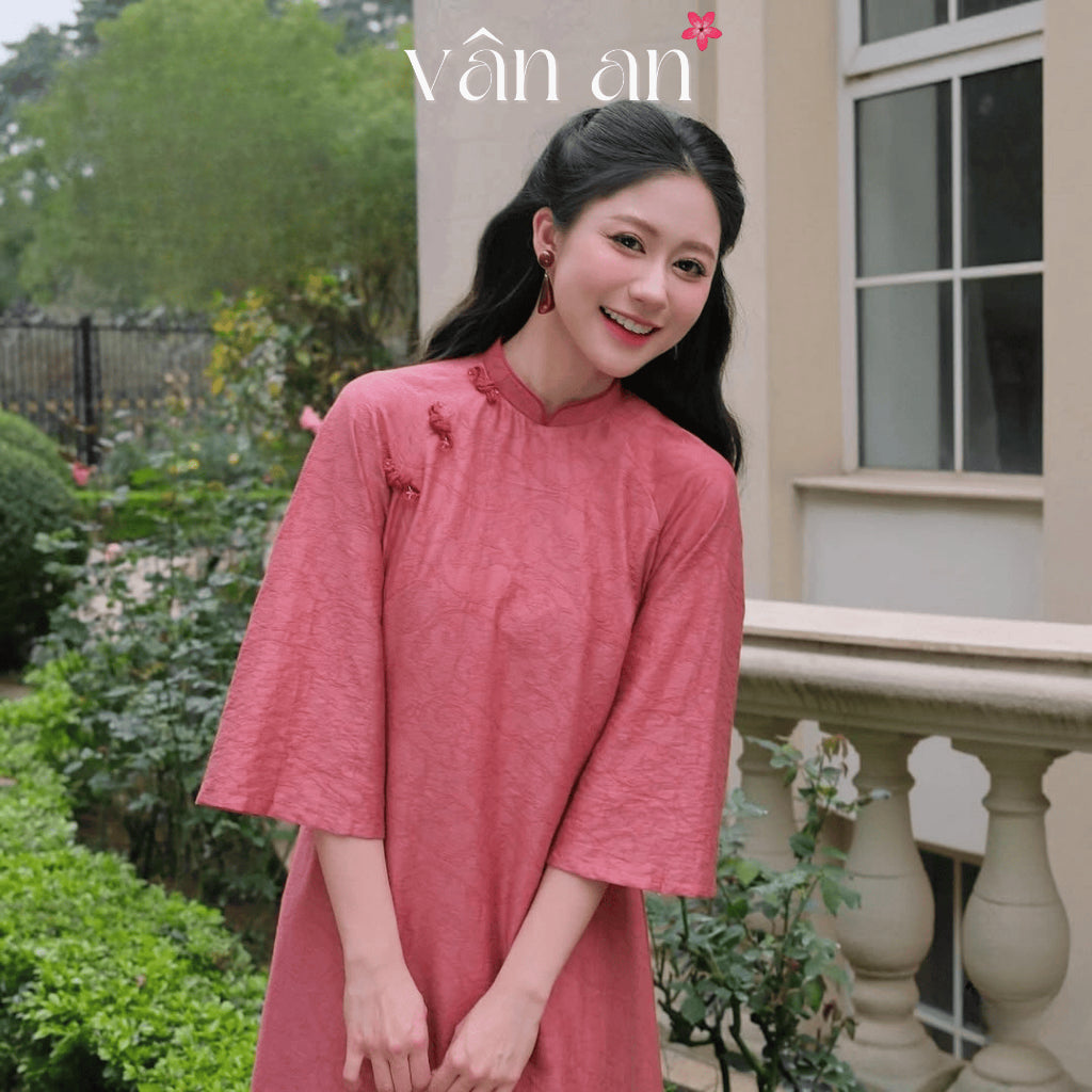 [VAN AN - TET COLLECTION 2026] HA YEN Ao Dai - Straight cut, Buttoned Shoulders - High-quality Tencel Silk Material with Elegant Printed Patterns