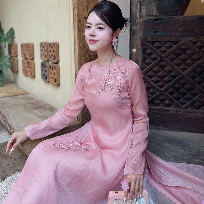 [PRE-ORDER] LINN Design-Tieu Kieu floral embroidered Ao Dai 