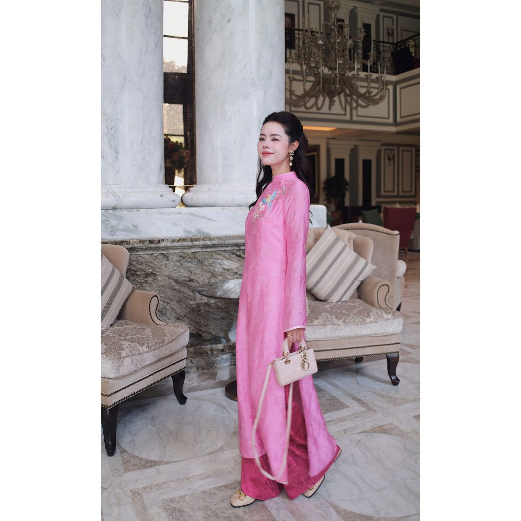 [PRE-ORDER] Ao dai with embroidered ribbon Thu Y 