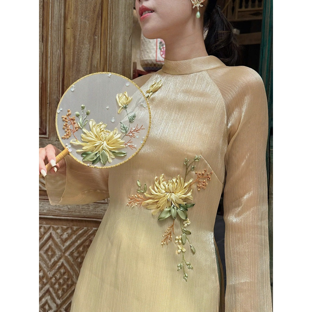 [PRE-ORDER] Silk Ao Dai with handmade ribbon embroidery Tuc Duyen LINN Design 