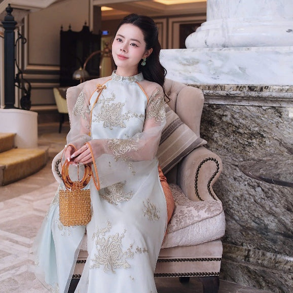 [PRE-ORDER] Canh Nghi's 4-panel floral embroidered ao dai 