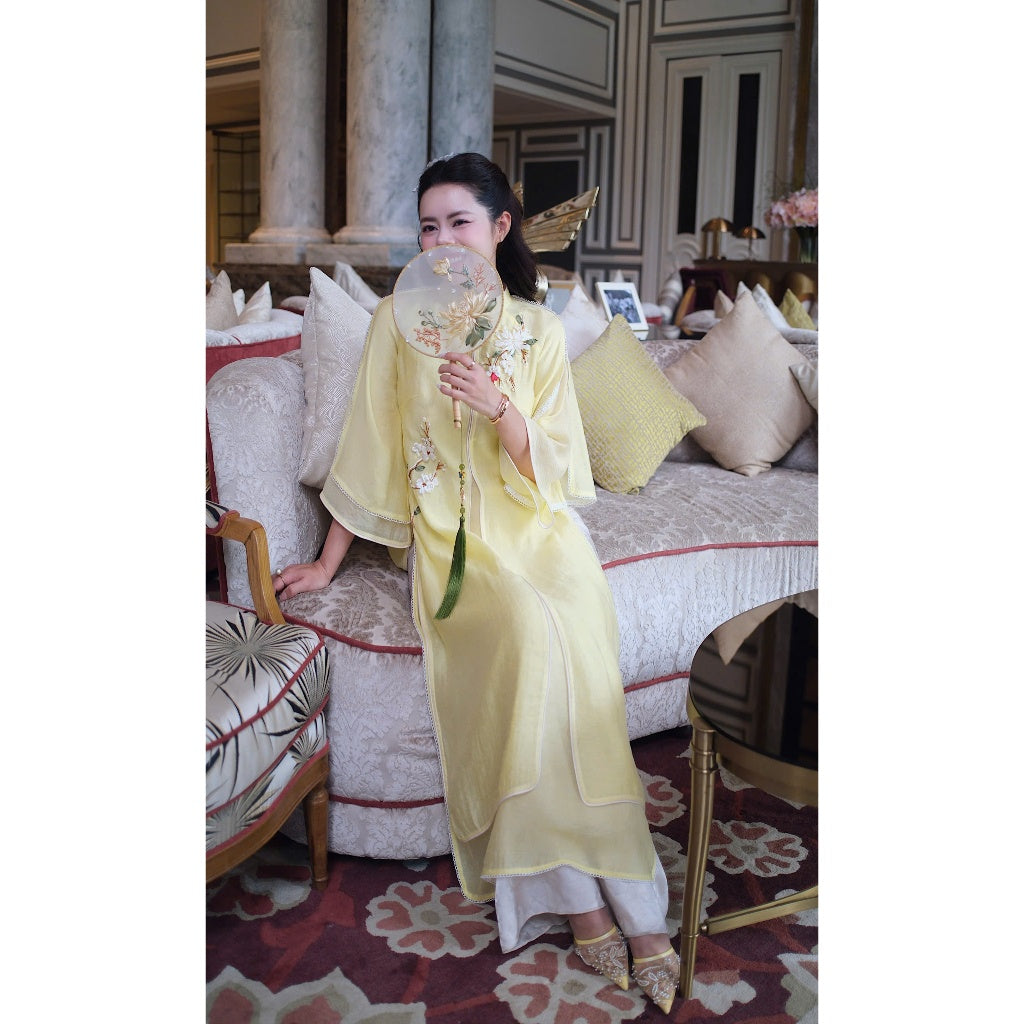 [PRE-ORDER] Yen Dan ribbon embroidered slit ao dai 