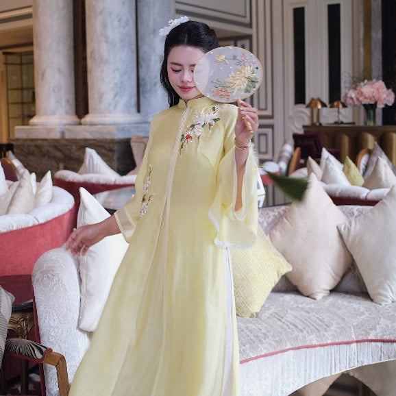 [PRE-ORDER] Yen Dan ribbon embroidered slit ao dai 