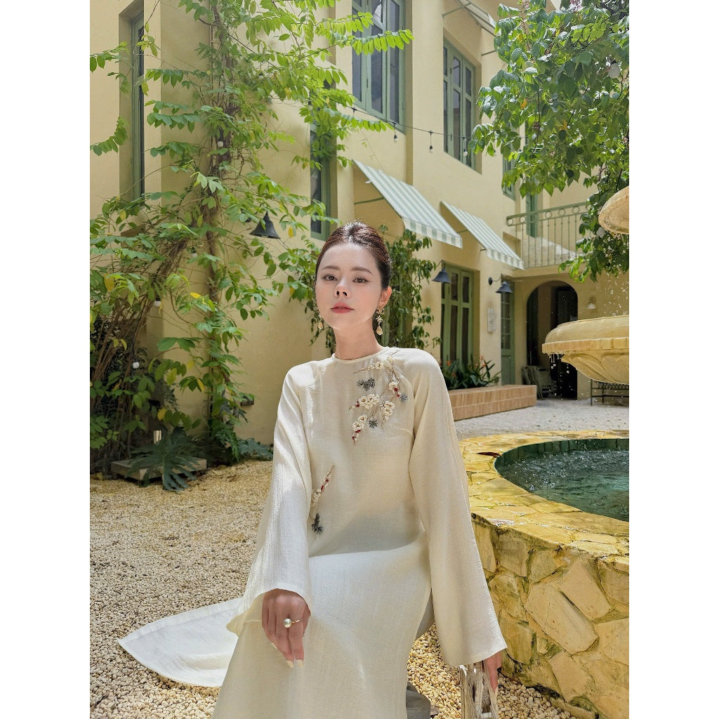 [PRE-ORDER] My Chuc ribbon embroidered modern ao dai 
