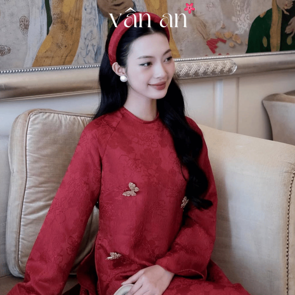 [VAN AN - TET 2026] LAM YEN Ao Dai - Straight Fit, Long Sleeves - Woven Floral Chau Sa Brocade Material, Charms on the Hem