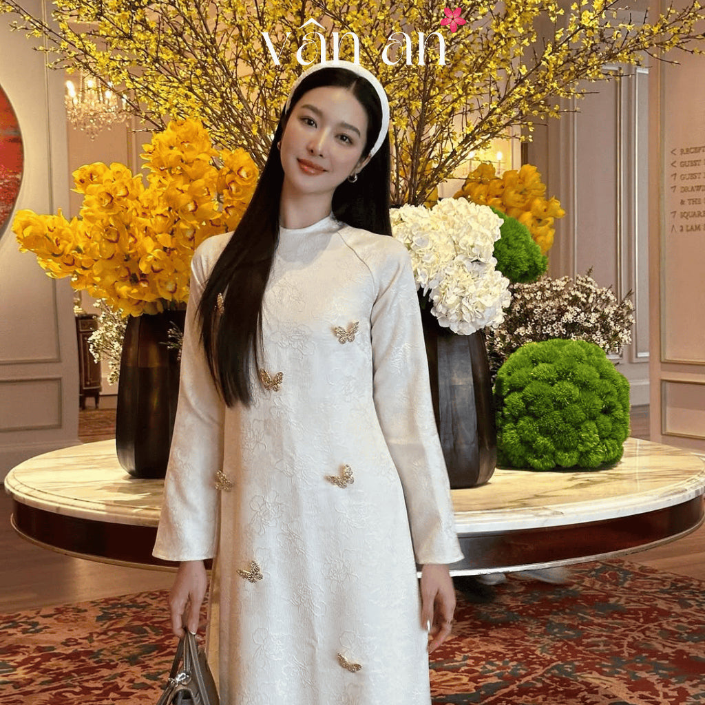 [VAN AN - TET 2026] LAM YEN Ao Dai - Straight Fit, Long Sleeves - Woven Floral Chau Sa Brocade Material, Charms on the Hem