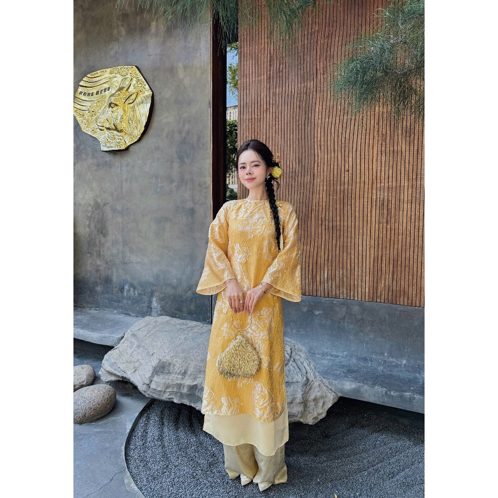[PRE-ORDER] Lovely 4-panel Ao Dai with round neckline 