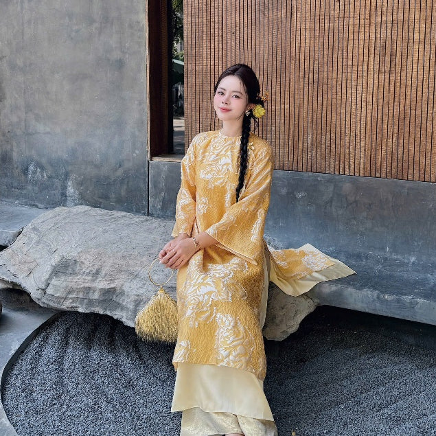 [PRE-ORDER] Lovely 4-panel Ao Dai with round neckline 