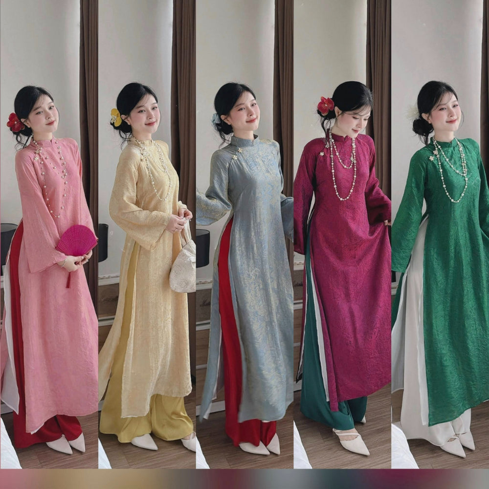 AVAILABLE - TUONG VY Brocade Ao Dai, Loose Fit, 4-Panel Design, Inner Panel Lined with White Silk 
