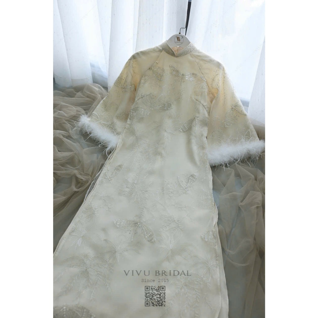 [PRE-ORDER] Modern Ao Dai with Sequin Edge, Soft Fluffy Sleeves, Round Neck and Pants