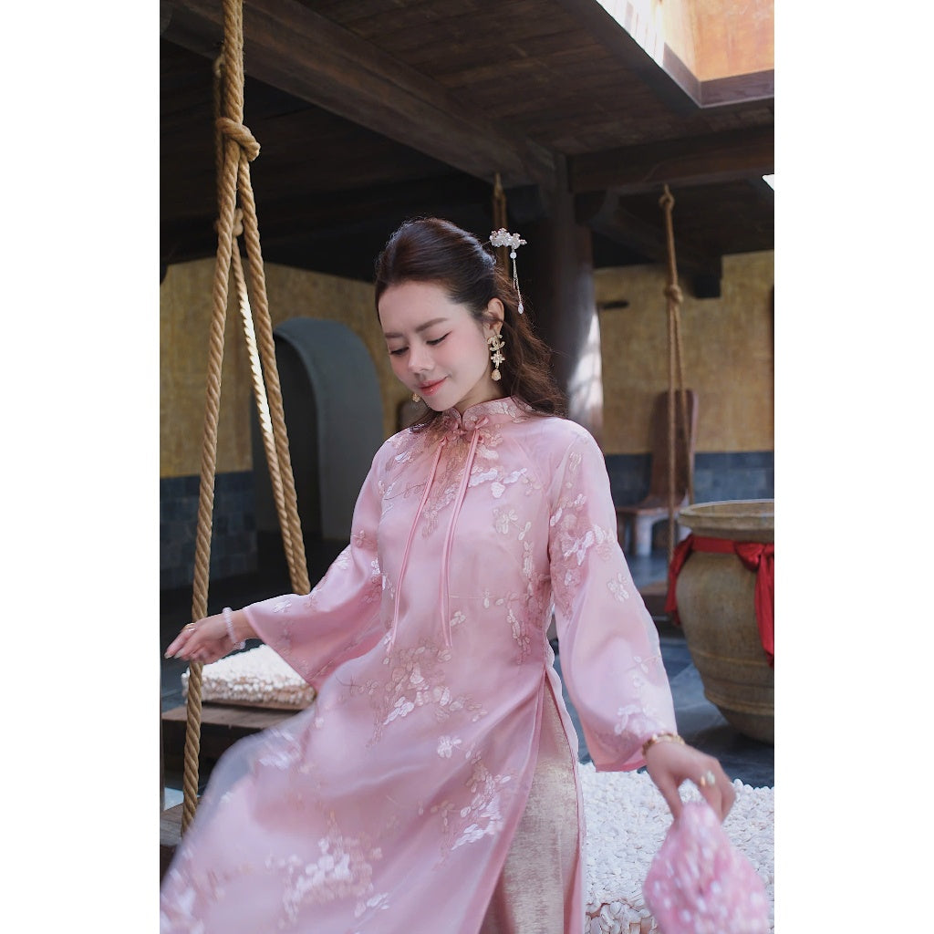[PRE-ORDER] Phi Nhien's 4-panel Ao Dai with Chinese collar 